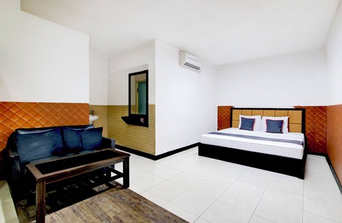 Tegal Hotel | Hotel O Mega Inn Guest House