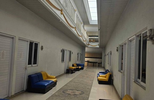 Dukupuntang Hotel | Hotel O near Mitra Plumbon Hospital