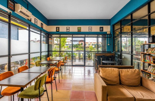Tanjung Uncang Hotel | Hotel O near RSUD Embung Fatimah formerl