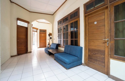 Ragunan Hotel | Hotel Tobana Pejaten House by ARBA