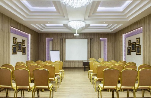 Catur Tunggal Hotel | ibis Yogyakarta Adi Sucipto