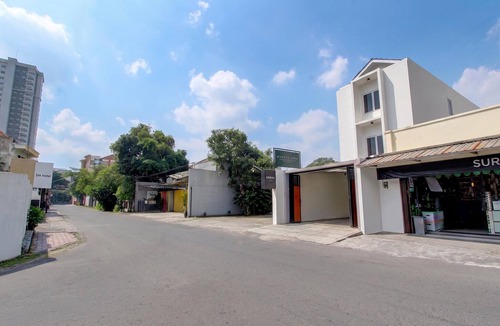 Solo City Centre House | Indria Inn Deluxe Double