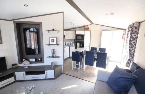 Dunning Ski Chalet | Jackson Lodge