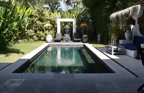 Pengosekan House | Jungle Garden Pool Villa IFor Families or Couples