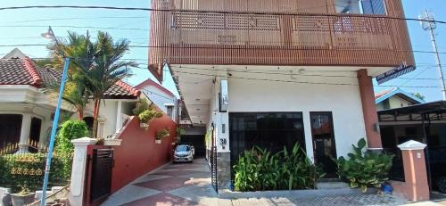 Kediri House | Kinari Sharia Living
