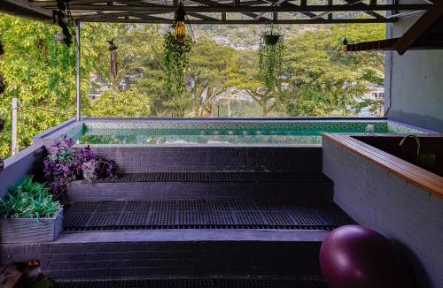 Padang Hostel | Kokos Hostel Padang City