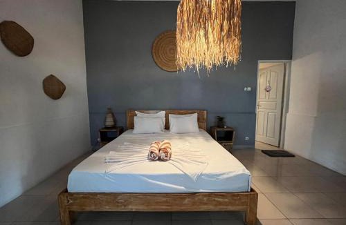 Sunset Road Villa | Kondo Villa 2 BR- Private Pool
