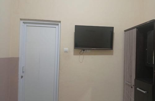 Sinduadi House | Kost Karangjati 3 by Omah Sinten