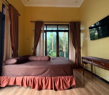 Semarang House | Kreo Guest House