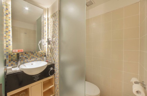 Downtown Kuta Hotel | Kuta Beach Hotel