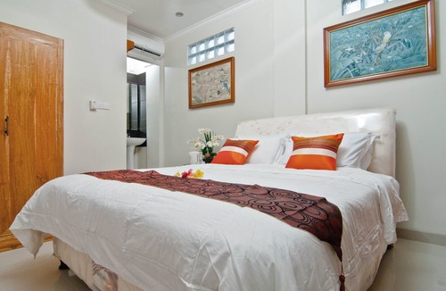 Downtown Kuta Hotel | Kuta EcoStay