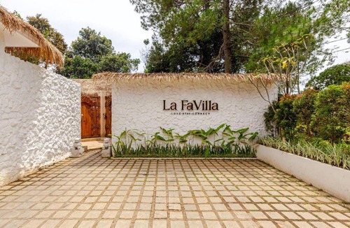 Lembang Hotel | La FaVilla