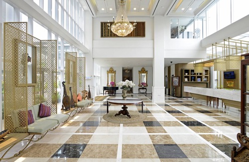 Gubeng Hotel | La Lisa Hotel Surabaya