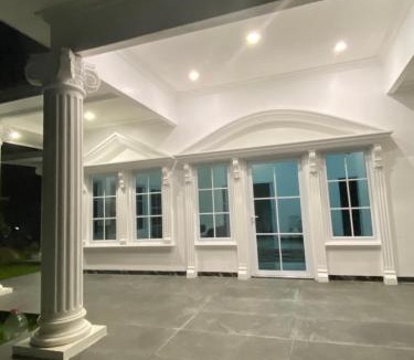Pamijahan Villa | Laura villa