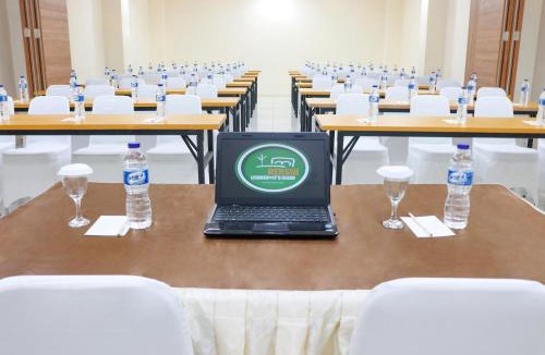 Ambon Hotel | LeGreen Suite Ratulangi