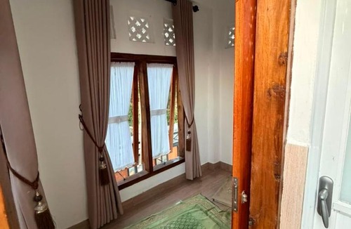 Kecamatan Pringgarata House | Lombok Villa Datu