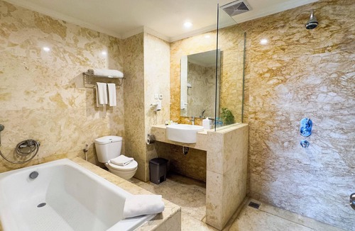 Kartosuro Hotel | Lorin Syariah Hotel Solo