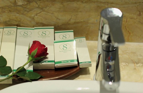 Kartosuro Hotel | Lorin Syariah Hotel Solo