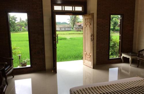 Borobudur House | Lotus 2 Guest House