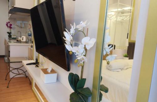 Lubuk Baja Apartment | Lovely Compact New Apartment at Nagoya by MESA