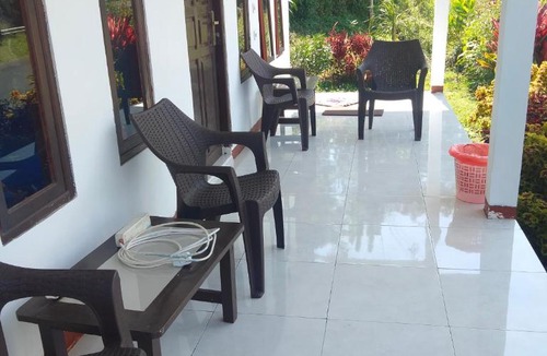 Moni House | Lucky guest house