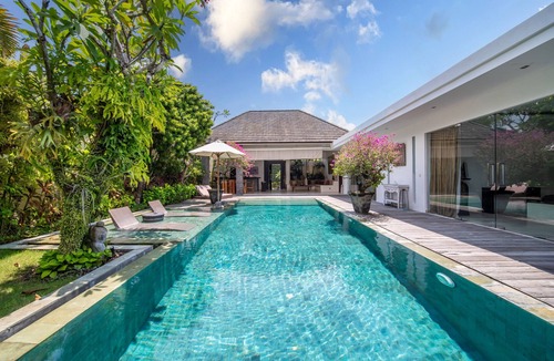Sunset Road Villa | Lush Private Pool | Shaded Gazebo | Seminyak