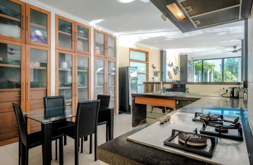Dencarik Villa | Luxury 13-Bedroom Retreat Estate with Panoramic Views