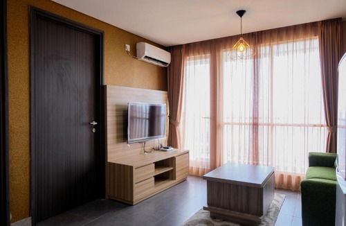 Ciputat Apartment | Luxury 2BR with City View Bintaro Icon Apartment By Travelio