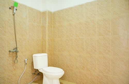 Bandar Lampung House | Luxury Deluxe DBL Retreat W/Free WiFi and Parking