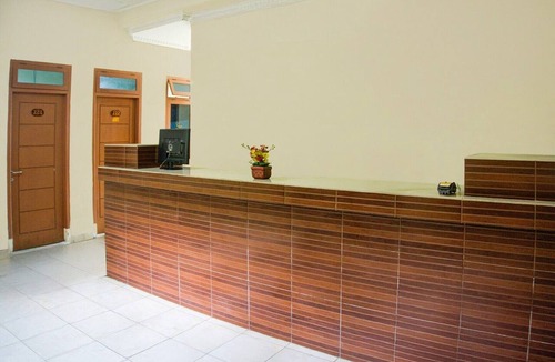 Bandar Lampung House | Luxury Deluxe DBL Retreat W/Free WiFi and Parking