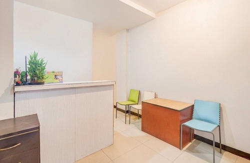 Old Jakarta House | Luxury Deluxe DBL Retreat W/Free WiFi and Parking