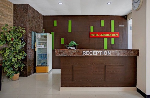 Medan House | Luxury Deluxe DBL Retreat W/Free WiFi and Parking