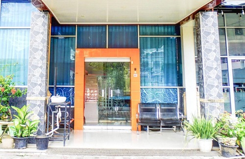 Banda Aceh House | Luxury Deluxe Double Retreat with Free WiFi