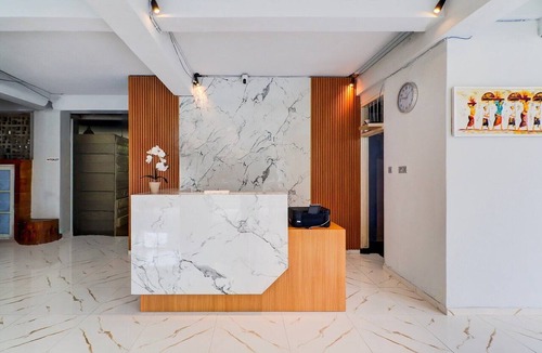 Downtown Kuta House | Luxury Deluxe Double Escape with Parking and Pool