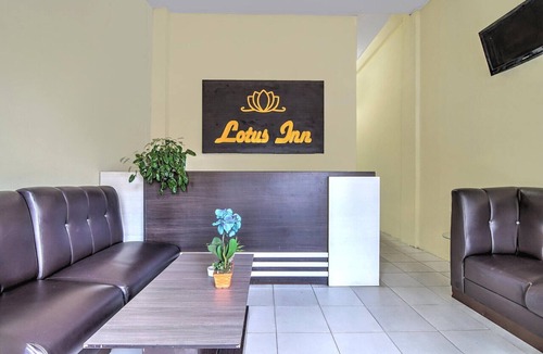 Pekanbaru House | Luxury Twin Stay with Free WiFi and Parking