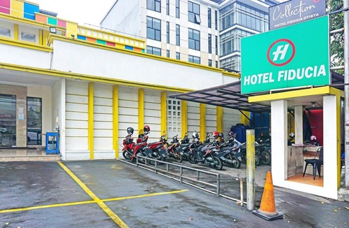East Jakarta House | Luxury Twin Stay with Free WiFi and Parking