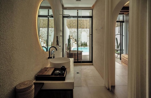 Pecatu Resort | Luxury Uluwatu Retreat 1BR w/Private Pool Stay