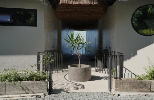 Selong Belanak Hotel | Makai Lombok