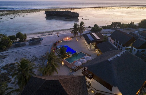 Rote Island Bed & Breakfast | Manduna Resort