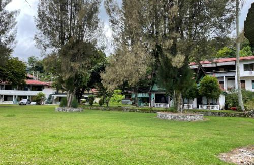 Simanindo House | Marroan Acc