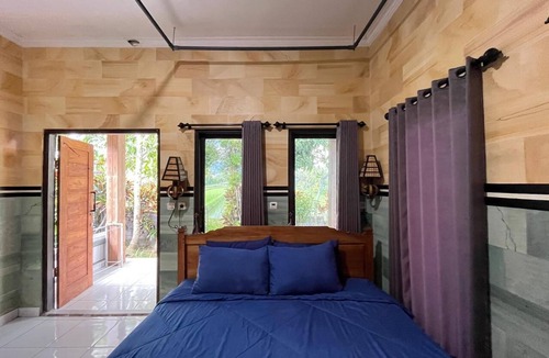 Suraberata House | Mejan Beach Home Stay