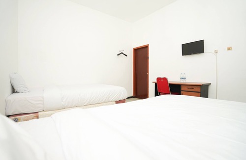 Surabaya Hotel | Merapi Inn Syariah