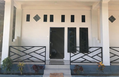 Hu'u Hotel | Merpati inn hotel
