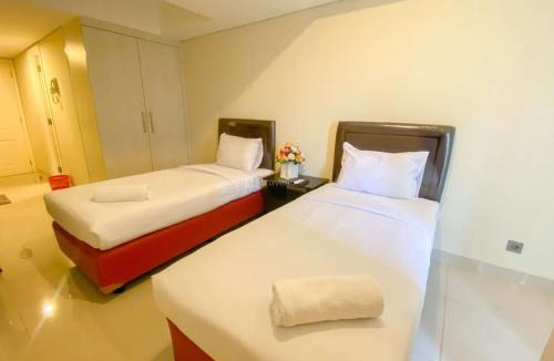 Semarang Apartment | Minimalist Studio Room Marquis de Lafayette Apartment By Travelio