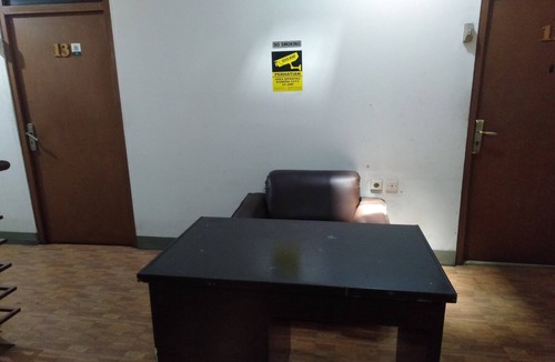 Bandung House | Modern Deluxe Double Guest Stay w/WiFi