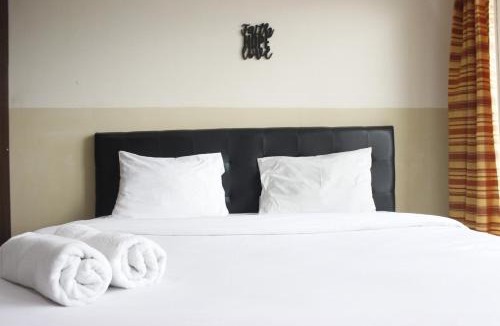 Pasirkaliki Apartment | Modern Studio Room at Tamansari La Grande Apartment By Travelio