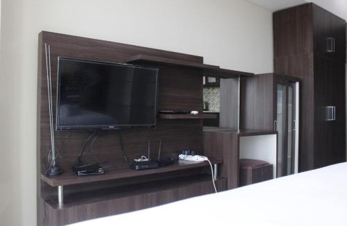 Pasirkaliki Apartment | Modern Studio Room at Tamansari La Grande Apartment By Travelio