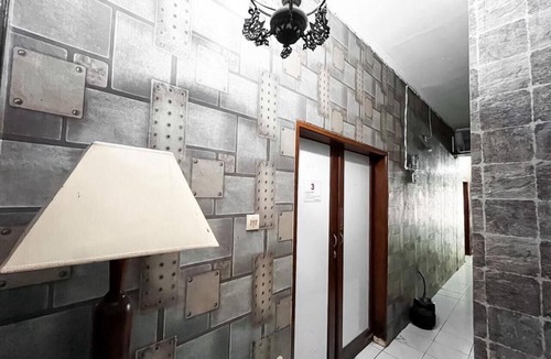 Duren Sawit Hotel | Modom Residencce