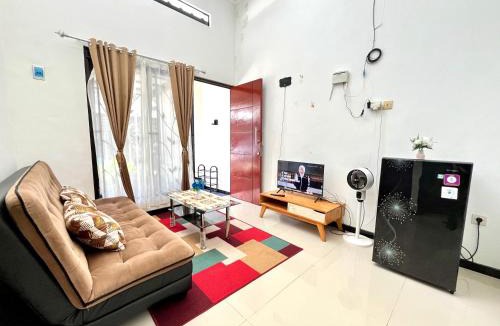 Dinoyo Villa | MP Villa Ardmore A17 Malang