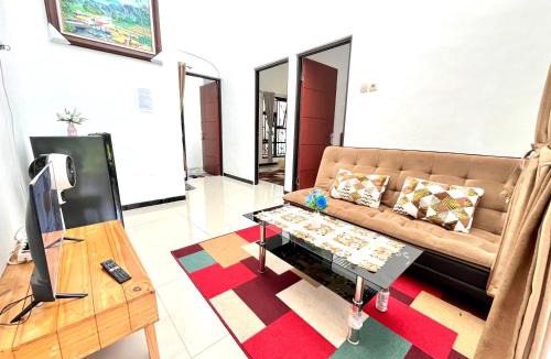 Dinoyo Villa | MP Villa Ardmore A17 Malang